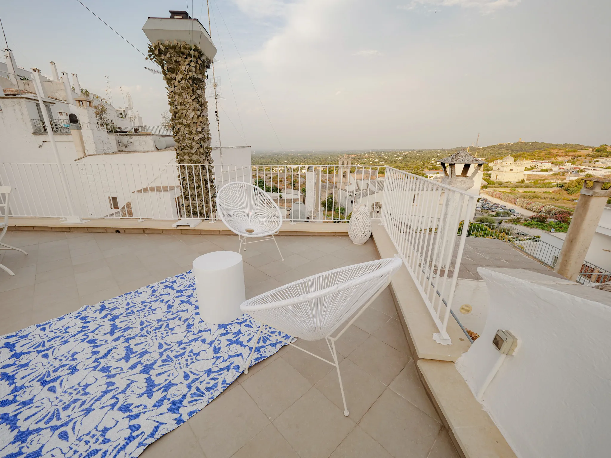 Foto 3 di 40 - Casa indipendente in vendita a Ostuni