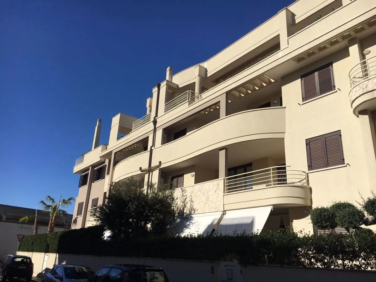 Foto 2 di 28 - Appartamento in vendita a Brindisi