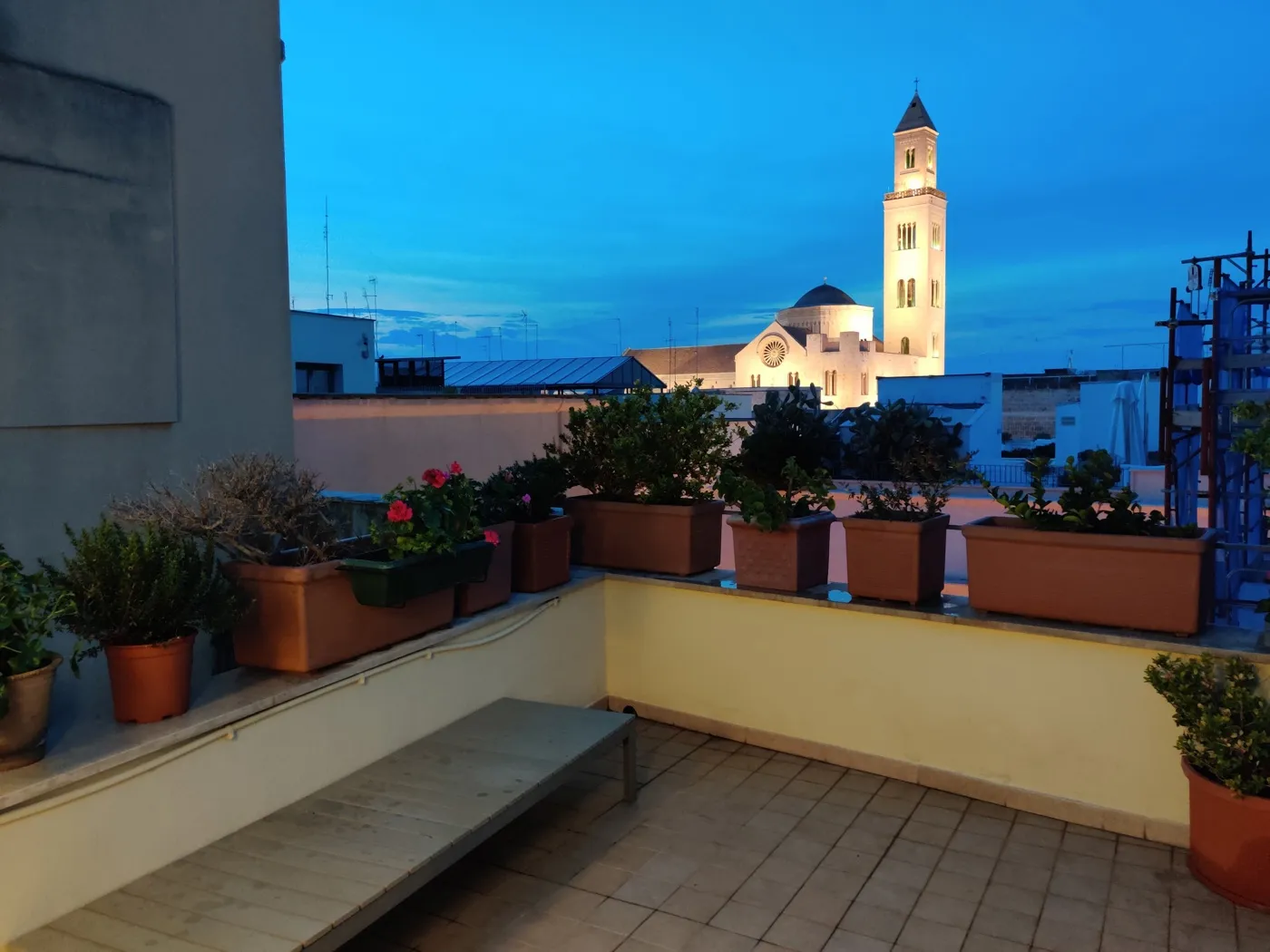 Foto 31 di 35 - Appartamento in vendita a Bari