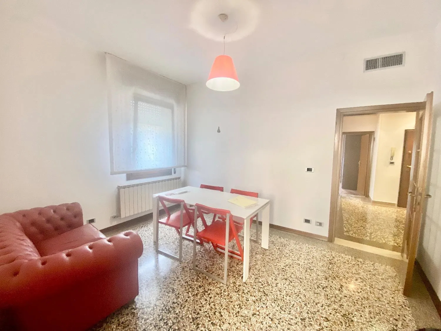 Foto 2 di 8 - Appartamento in vendita a Venezia