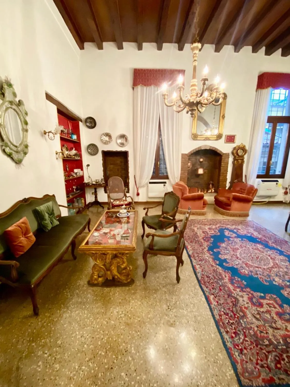 Foto 4 di 30 - Appartamento in vendita a Venezia