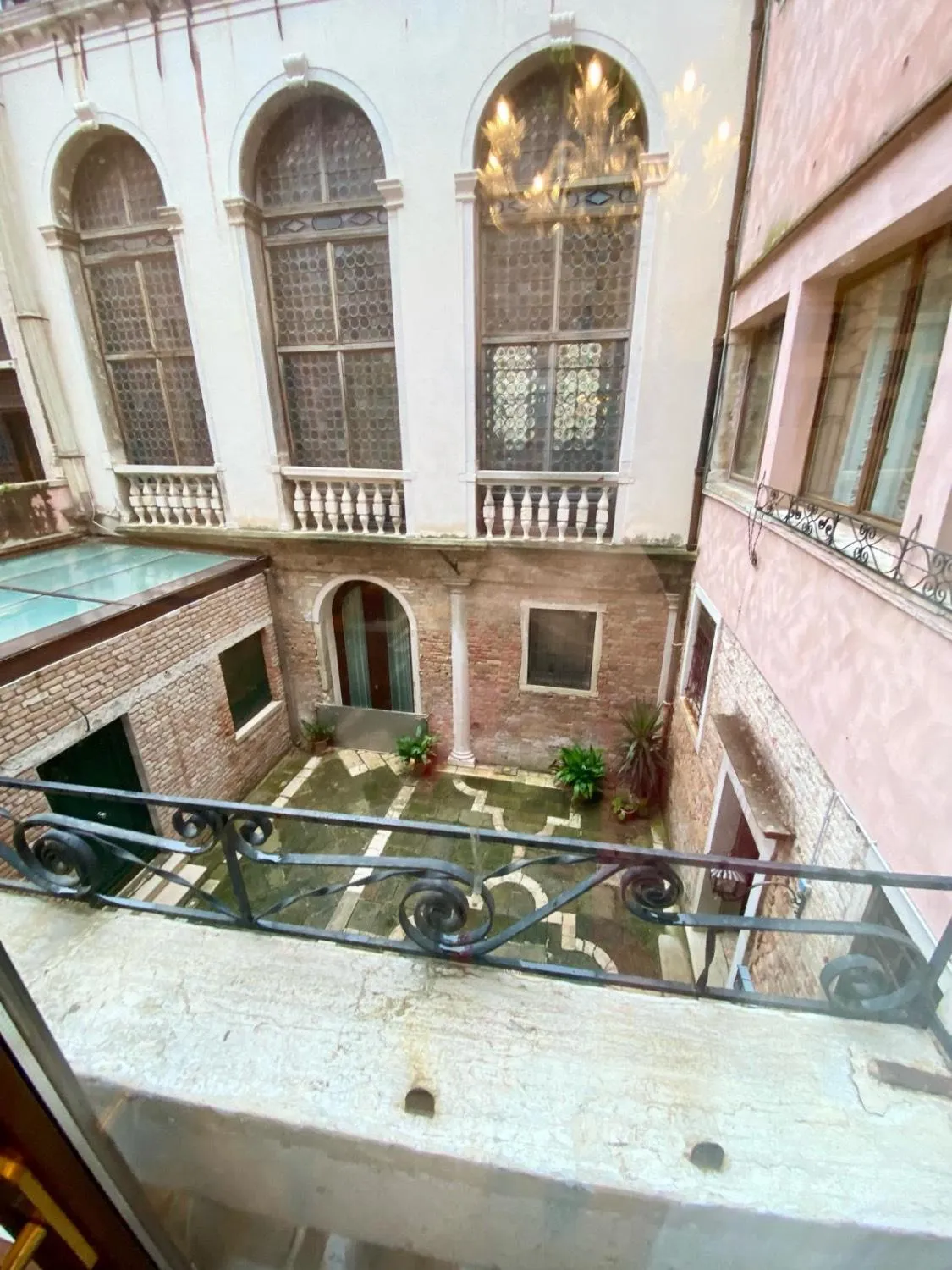 Foto 10 di 30 - Appartamento in vendita a Venezia