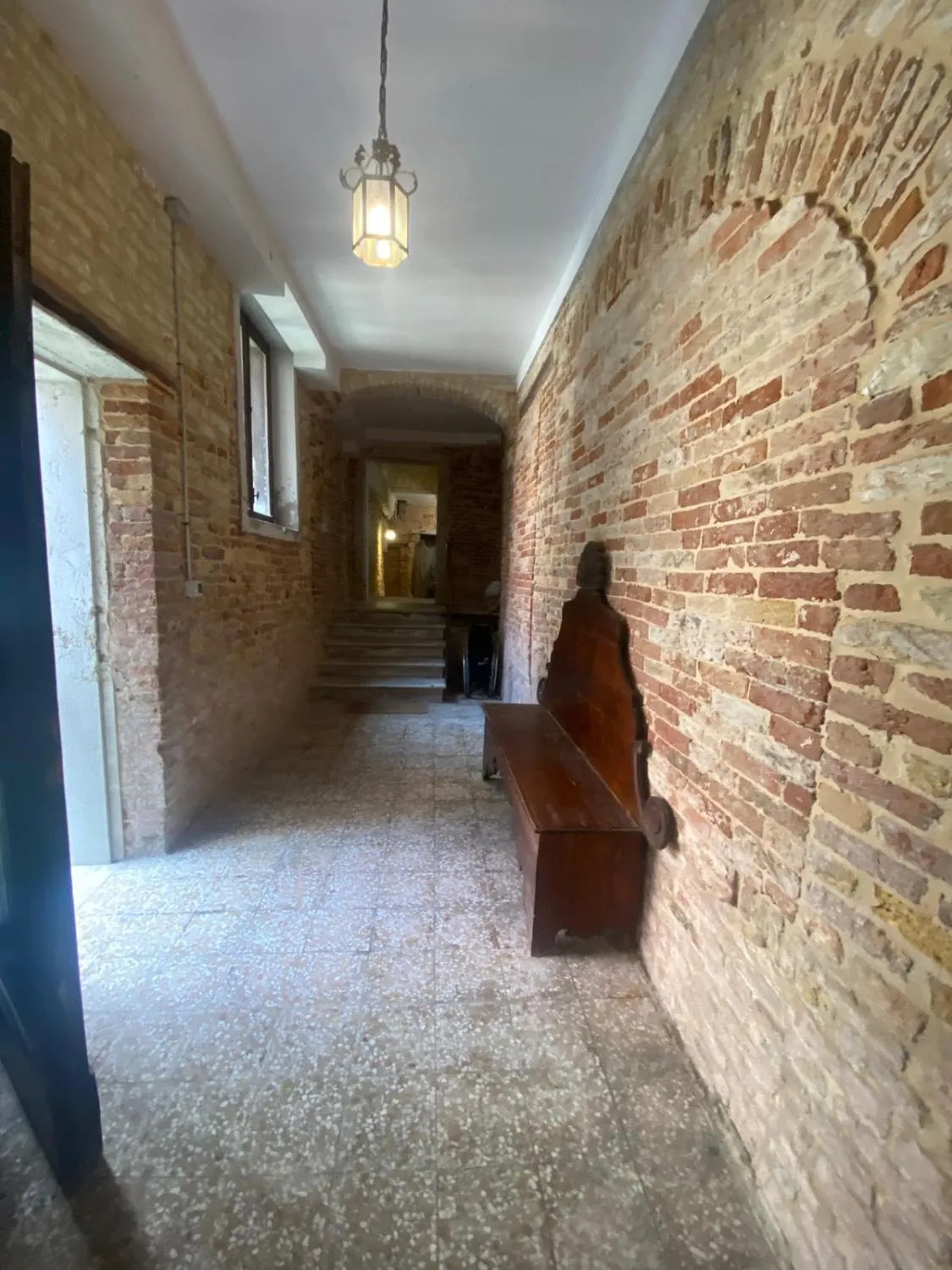 Foto 3 di 20 - Appartamento in vendita a Venezia