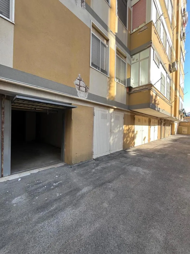Foto 22 di 23 - Appartamento in vendita a Brindisi