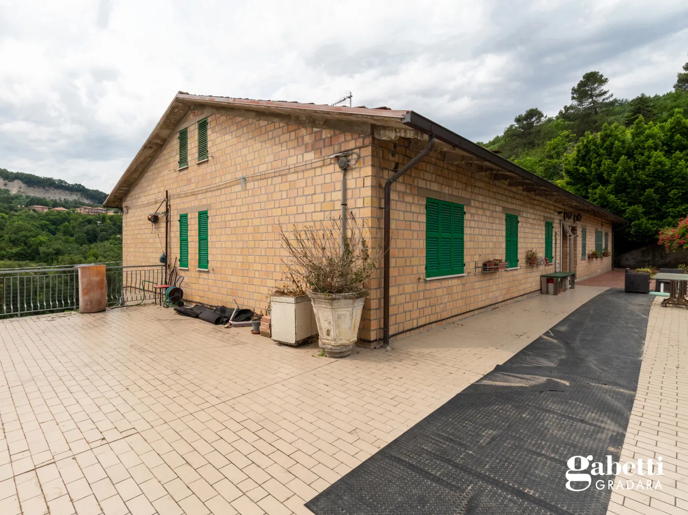 Foto 9 di 34 - Casa indipendente in vendita a Urbino