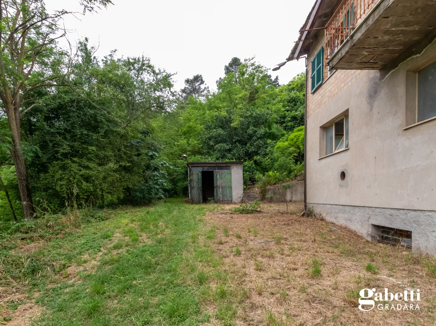 Foto 30 di 34 - Casa indipendente in vendita a Urbino