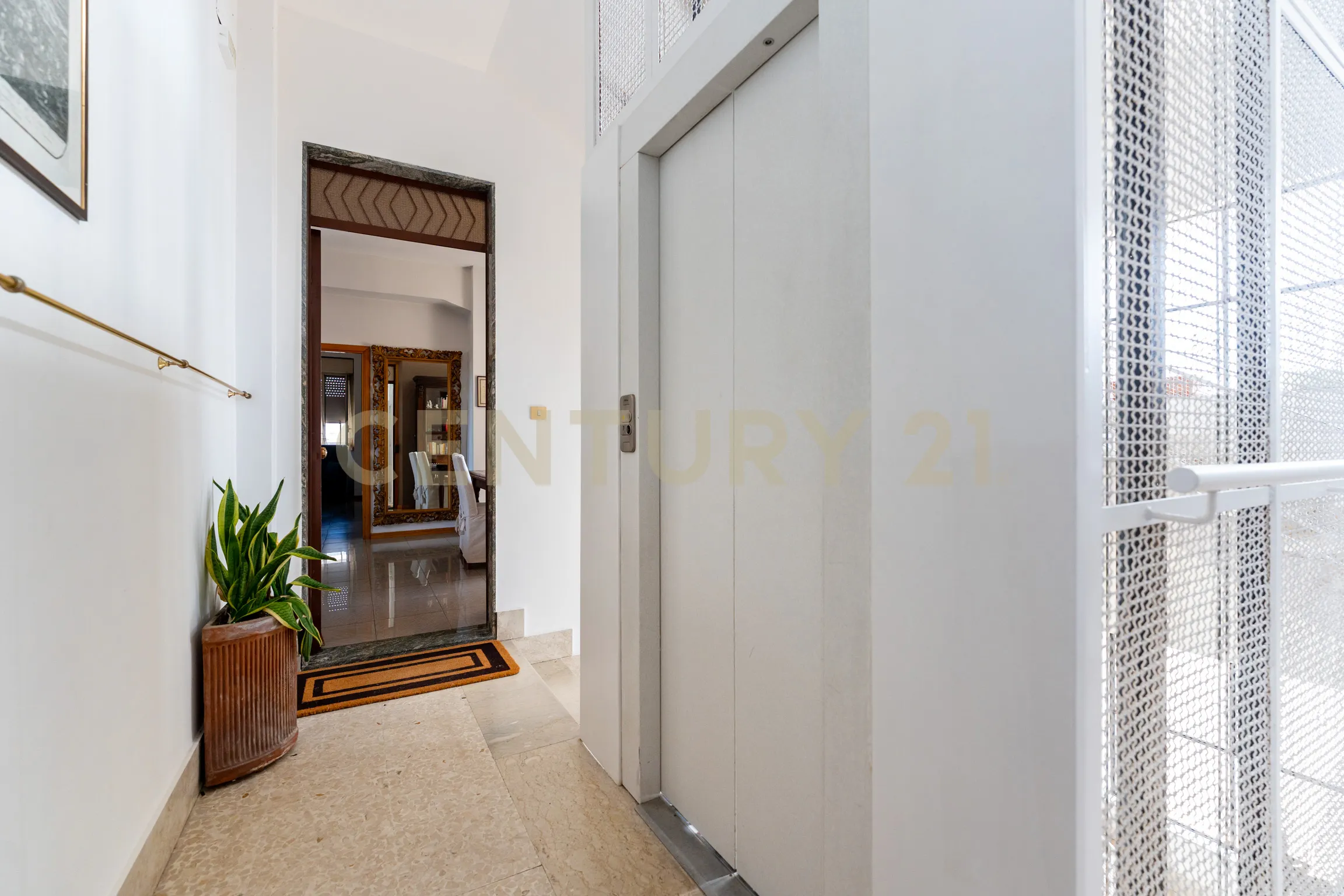 Foto 47 di 47 - Appartamento in vendita a Acireale