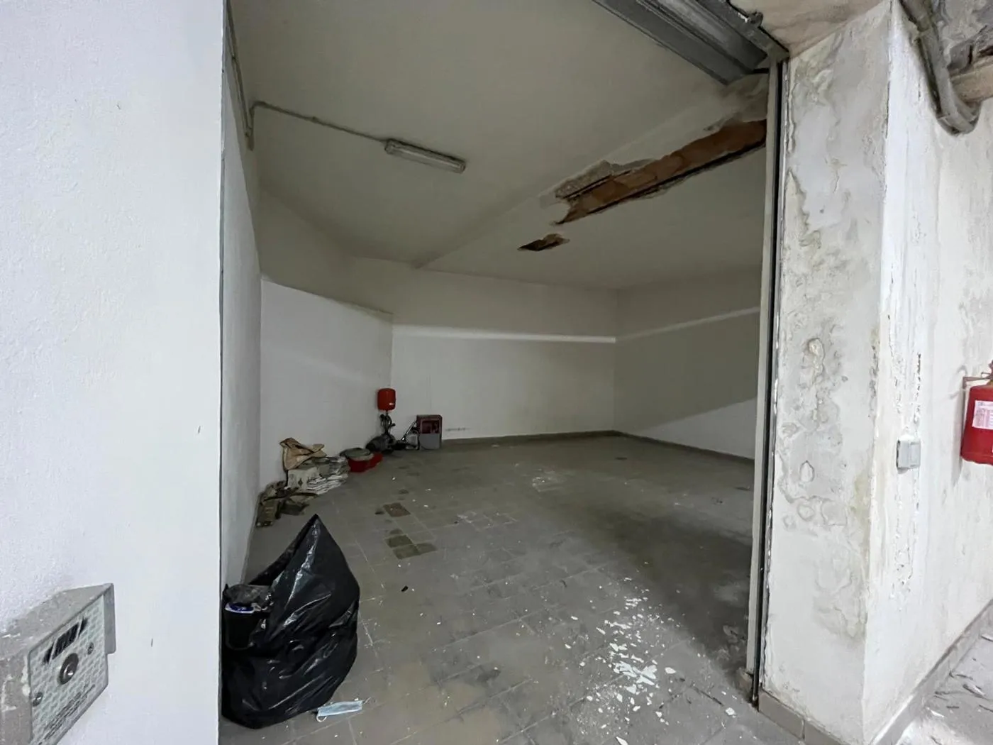 Foto 6 di 6 - Garage in vendita a Brindisi