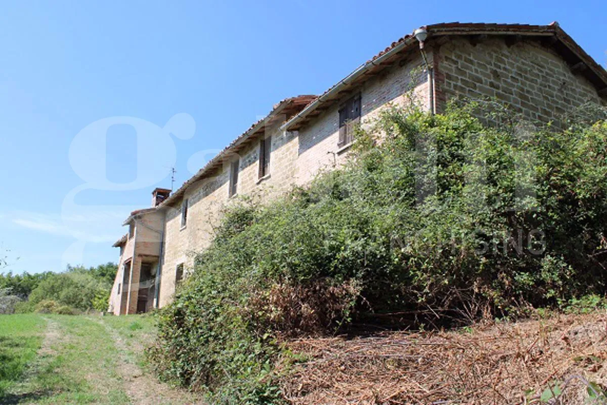 Foto 3 di 9 - Casa indipendente in vendita a Gubbio