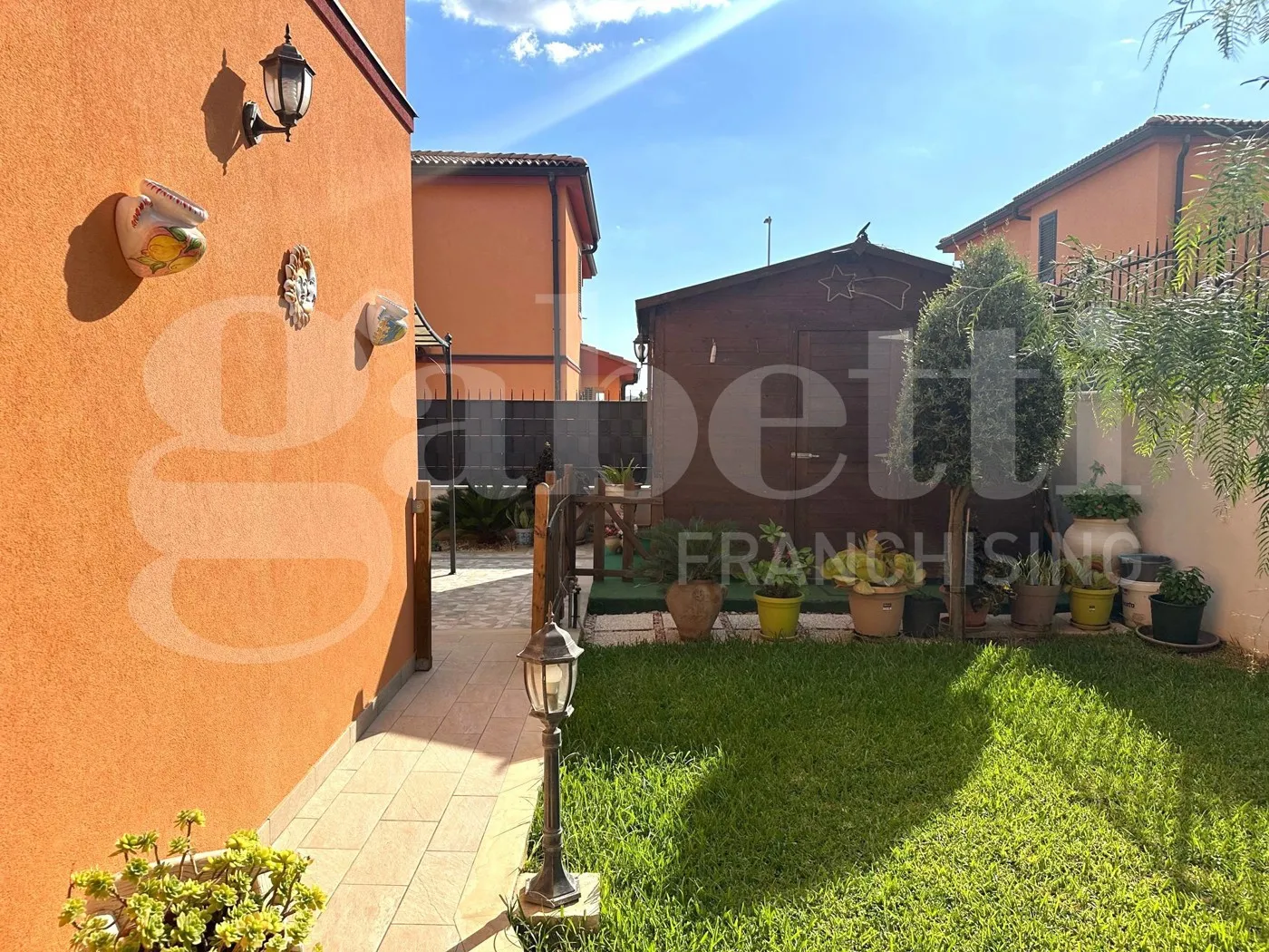 Foto 43 di 50 - Villa in vendita a Avola