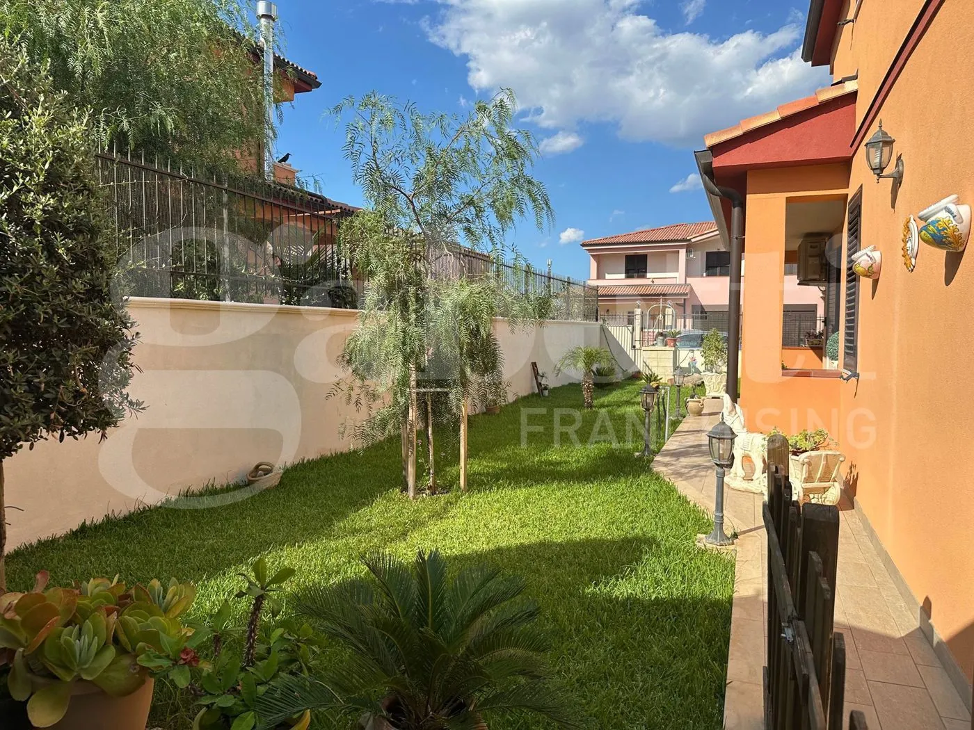 Foto 44 di 50 - Villa in vendita a Avola