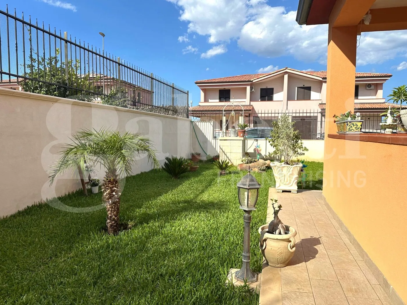 Foto 46 di 50 - Villa in vendita a Avola