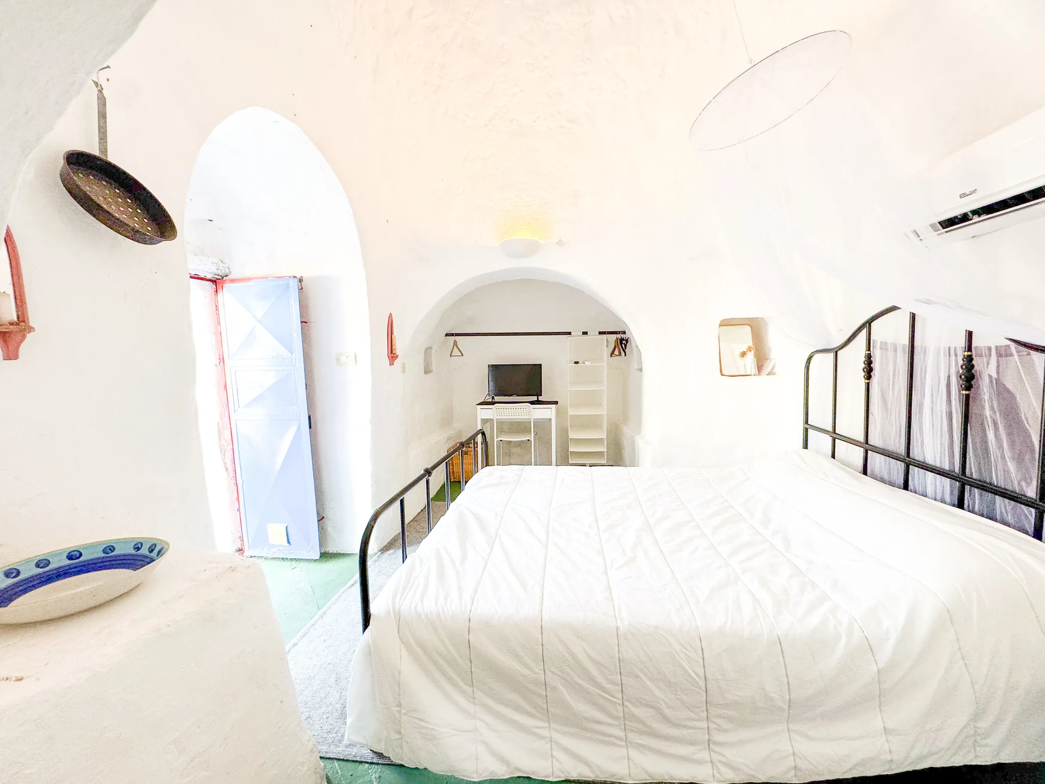 Foto 38 di 56 - Casa indipendente in vendita a Ostuni