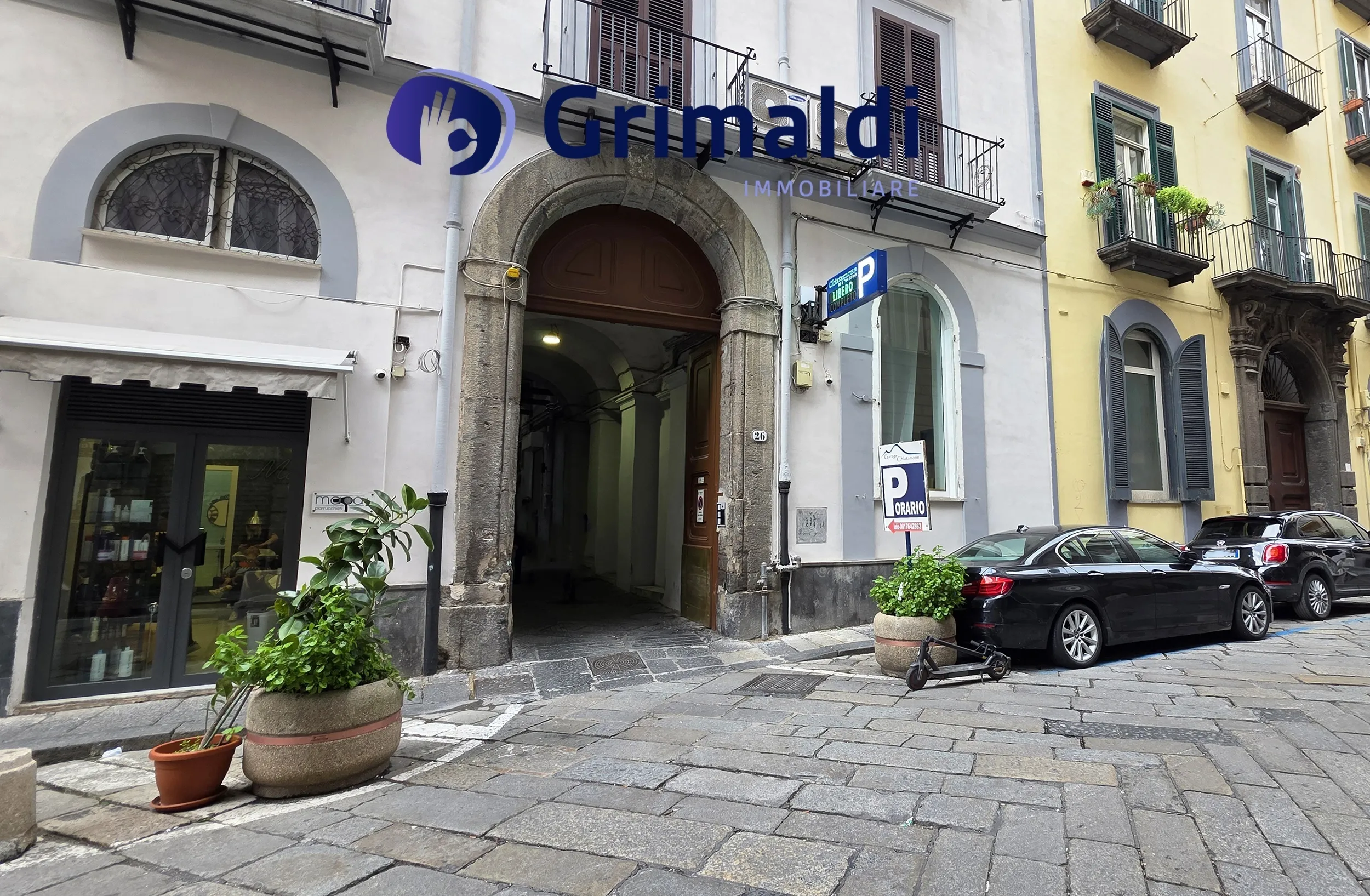 Foto 40 di 42 - Appartamento in vendita a Napoli