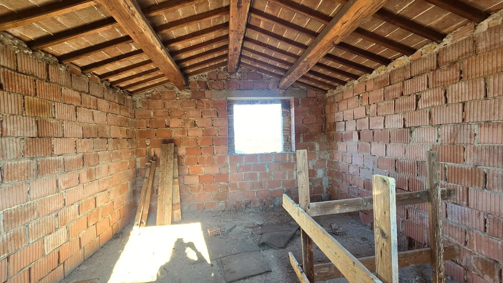 Foto 17 di 32 - Casa indipendente in vendita a Todi