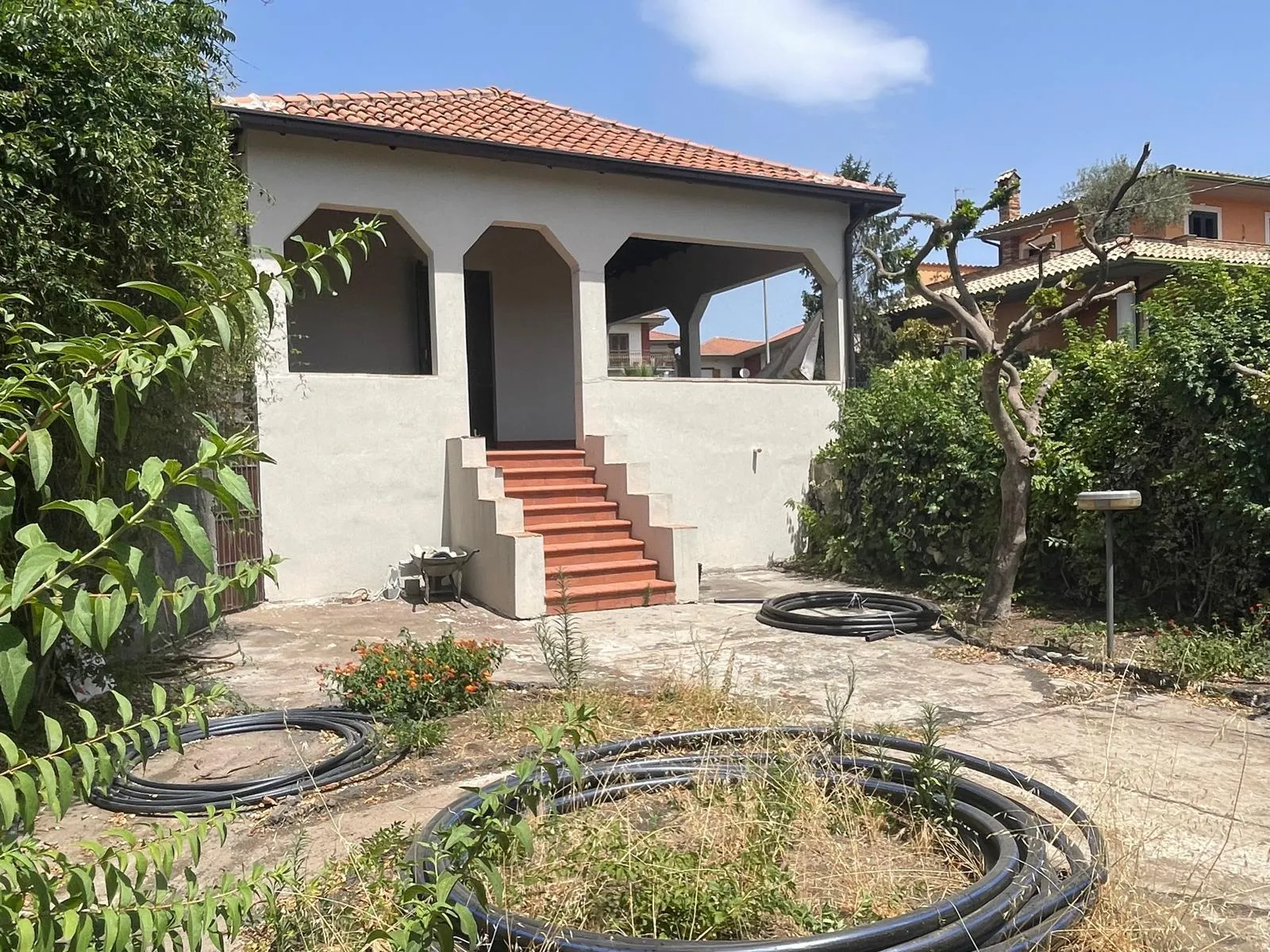 Foto 2 di 16 - Casa indipendente in vendita a Tremestieri Etneo