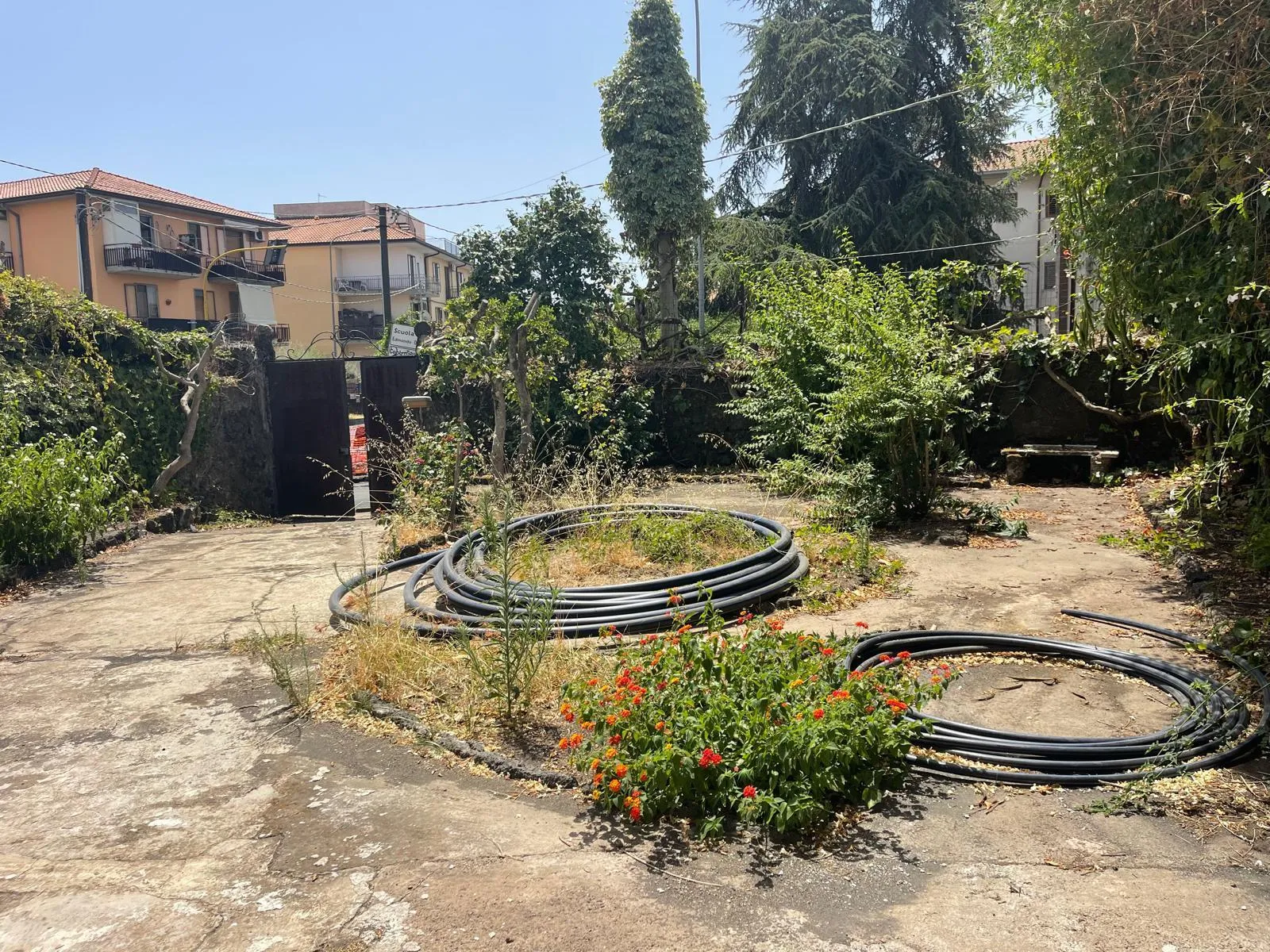 Foto 16 di 16 - Casa indipendente in vendita a Tremestieri Etneo