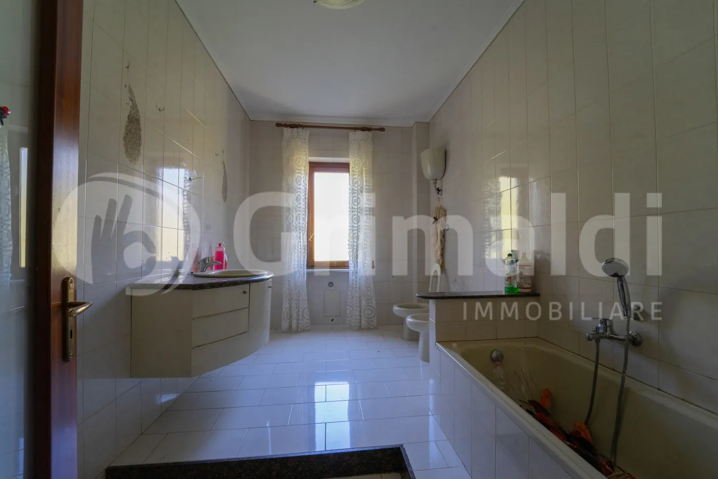 Foto 5 di 17 - Appartamento in vendita a Napoli