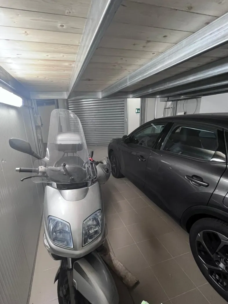 Foto 4 di 7 - Garage in vendita a Palermo