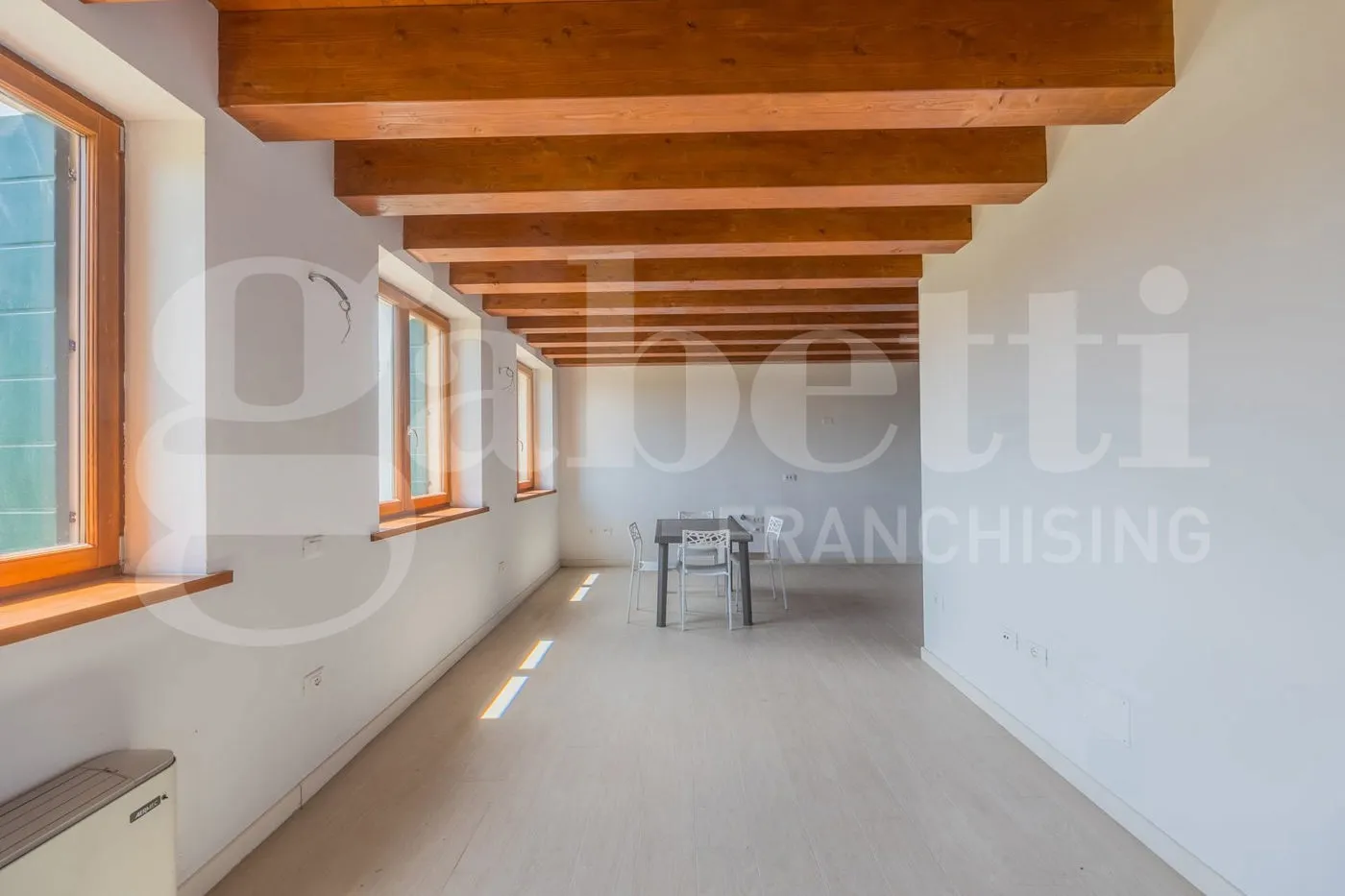 Foto 4 di 35 - Appartamento in vendita a Venezia