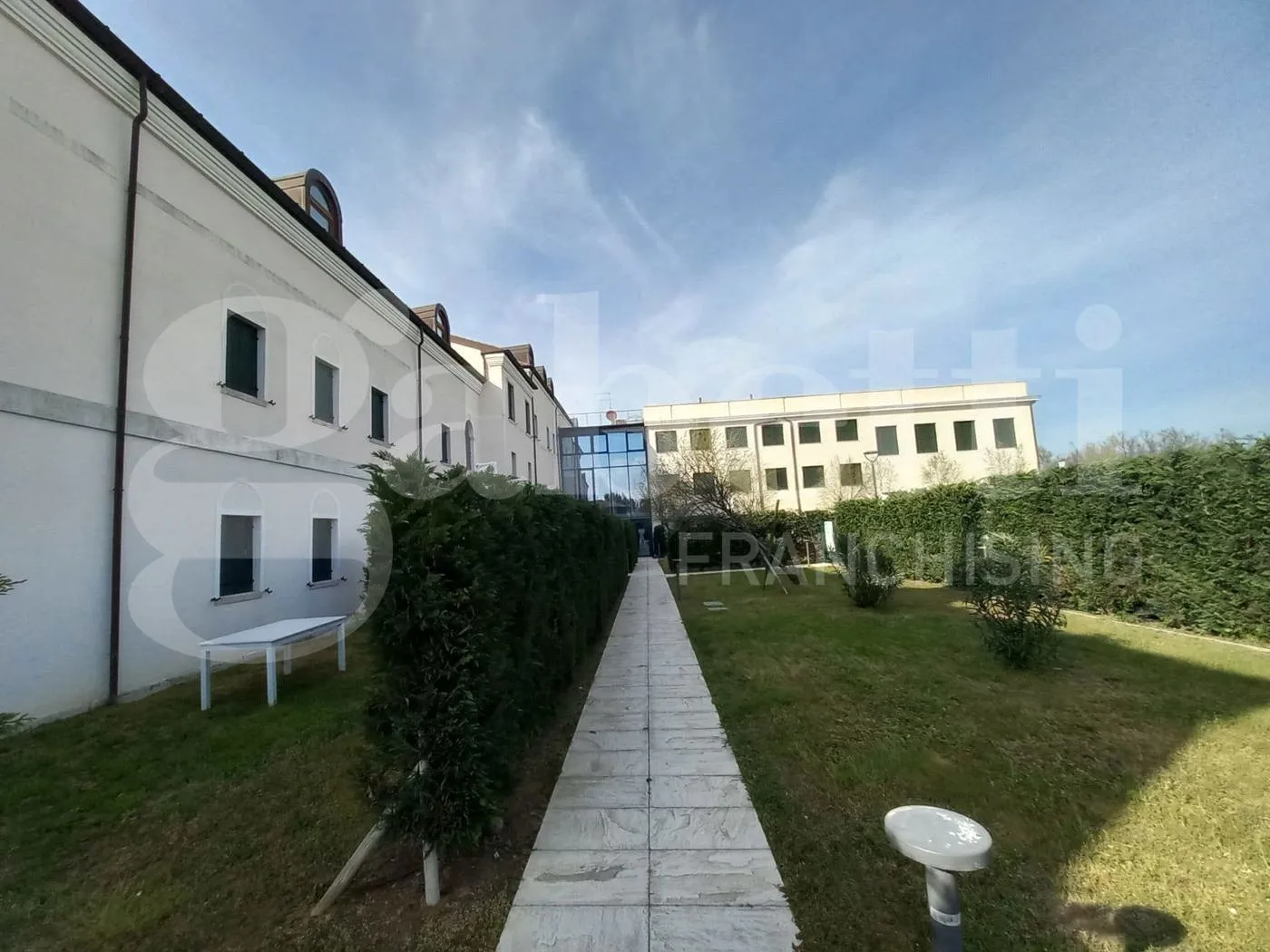 Foto 21 di 35 - Appartamento in vendita a Venezia