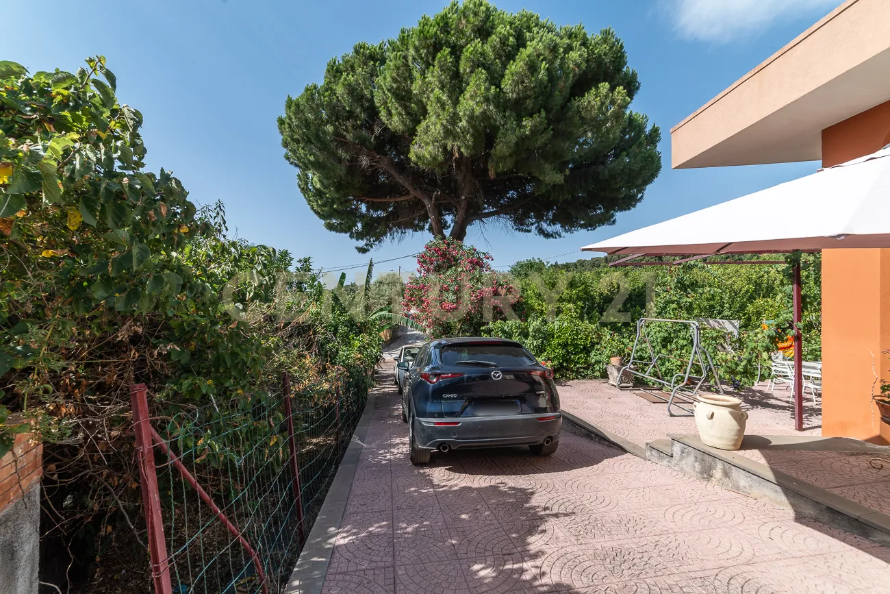 Foto 4 di 53 - Casa indipendente in vendita a Riposto