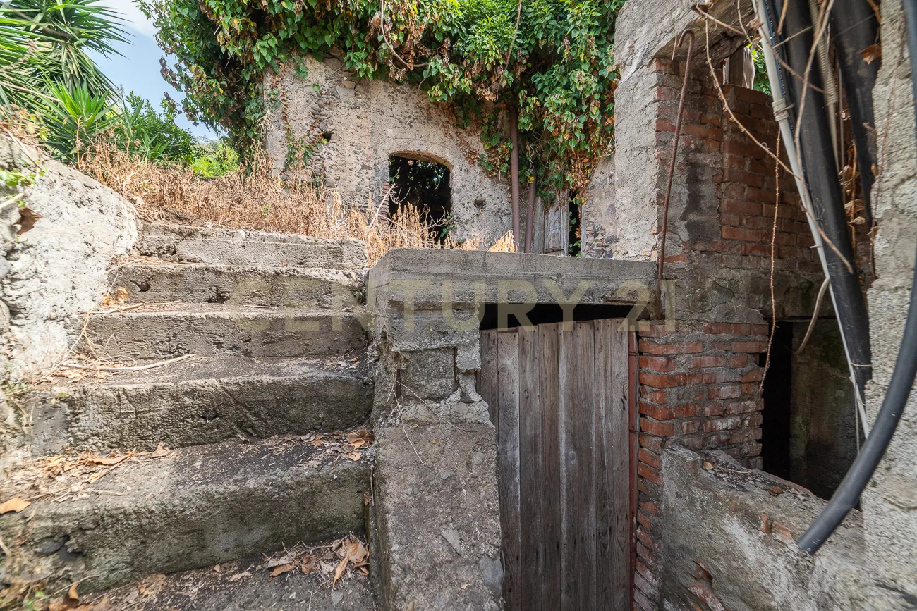 Foto 40 di 53 - Casa indipendente in vendita a Riposto