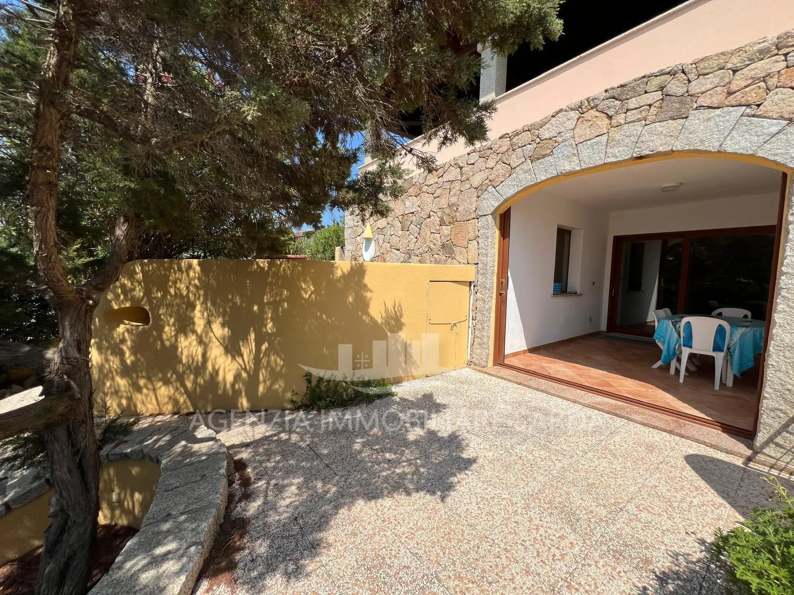 Foto 24 di 61 - Casa indipendente in vendita a Santa Teresa di Gallura