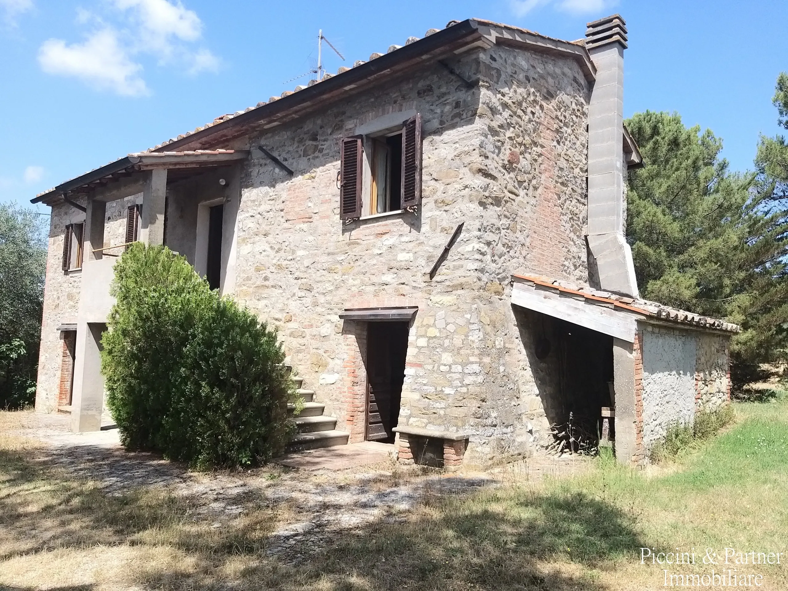 Foto 2 di 48 - Casa indipendente in vendita a Panicale