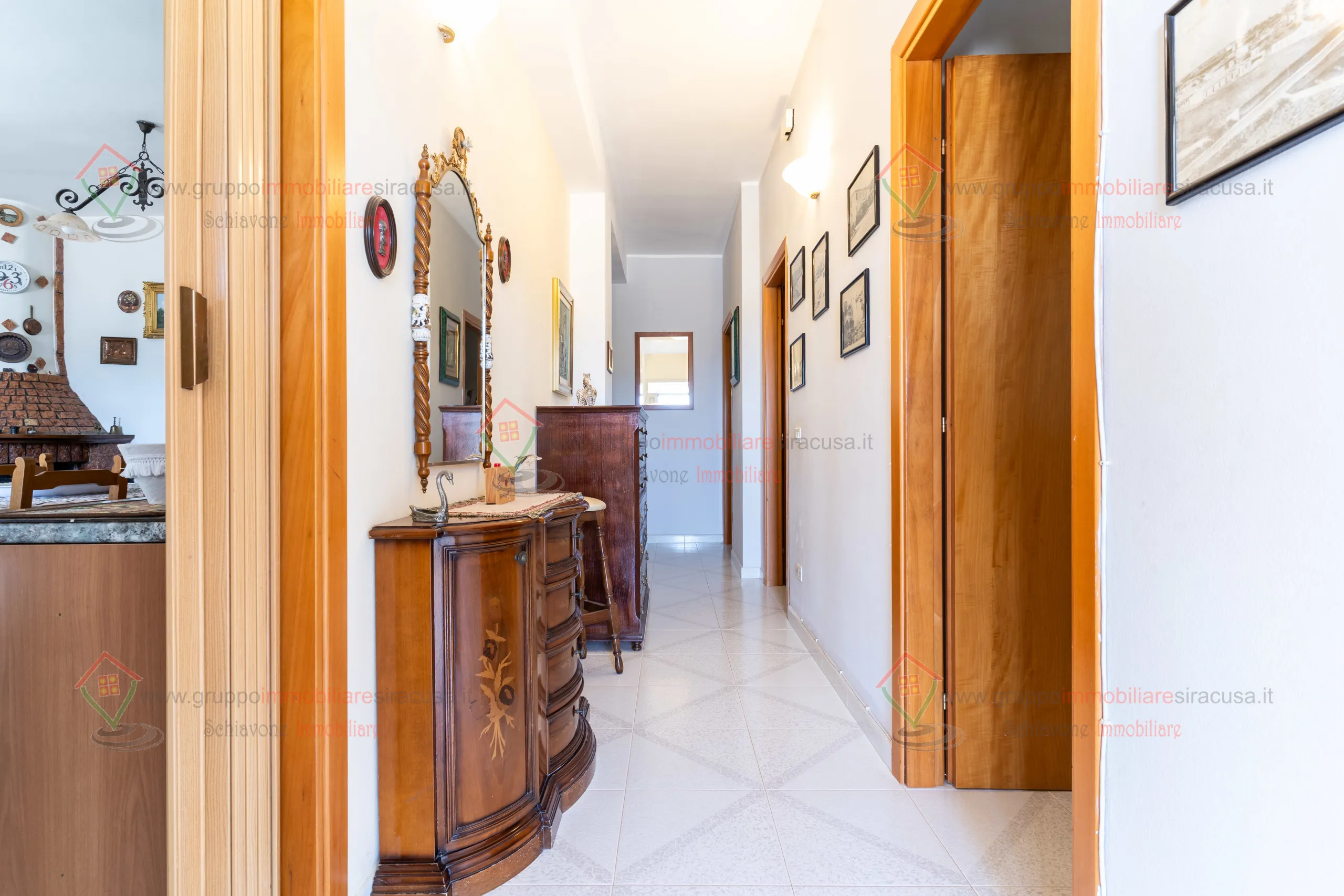 Foto 4 di 48 - Casa indipendente in vendita a Siracusa