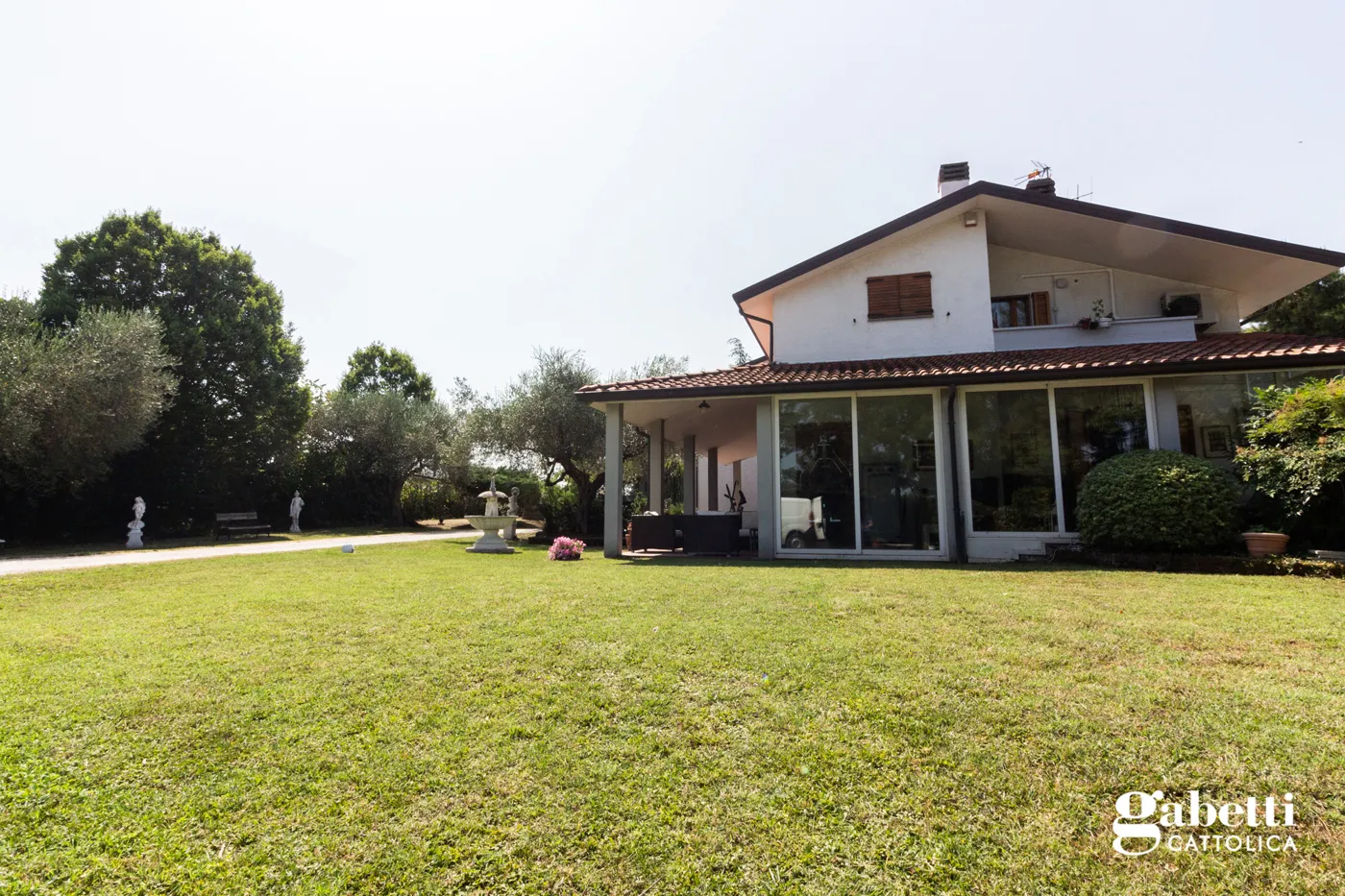 Foto 25 di 44 - Villa in vendita a Pesaro